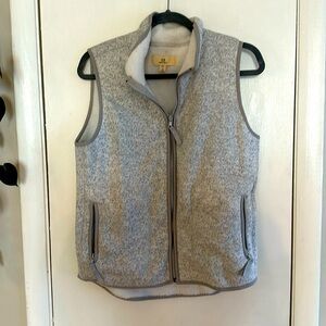 Thread & Supply Sherpa Lined Zip Up Vest Small